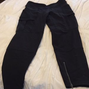 Women’s cargo workout pants